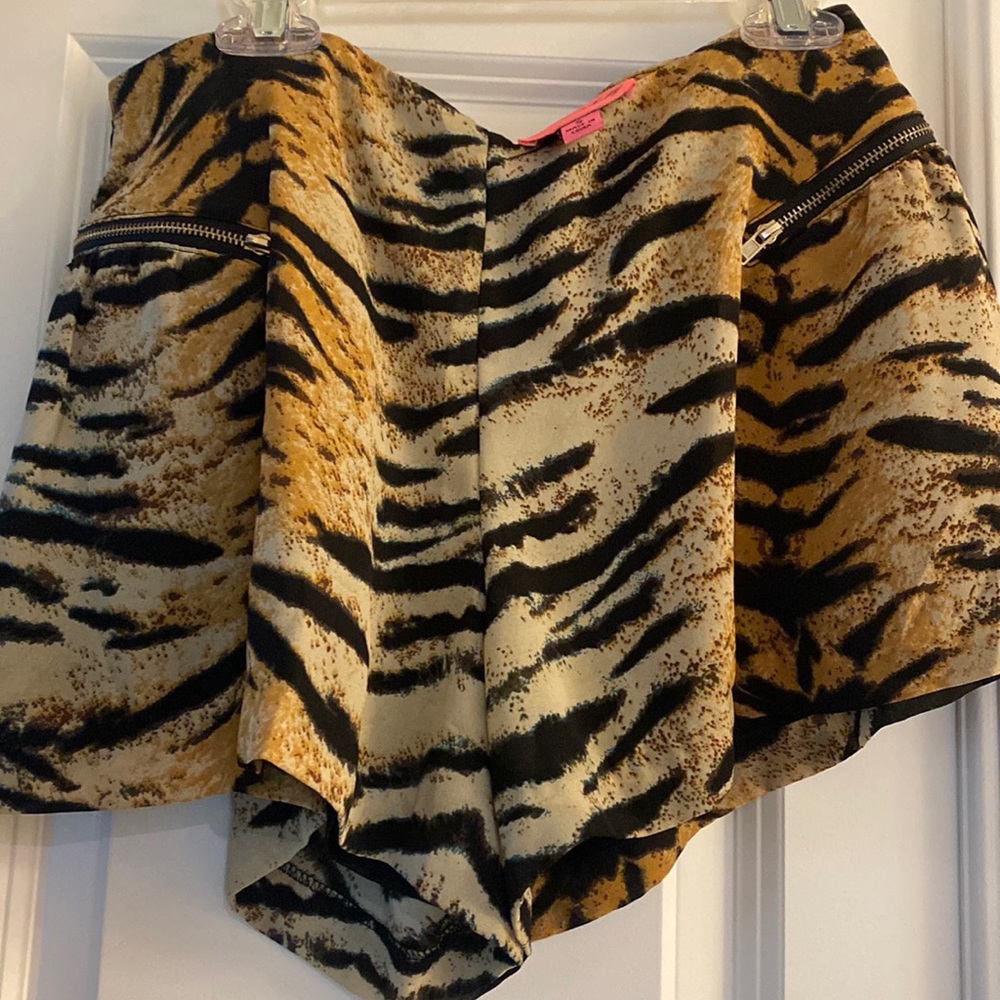 Tiger Shorts